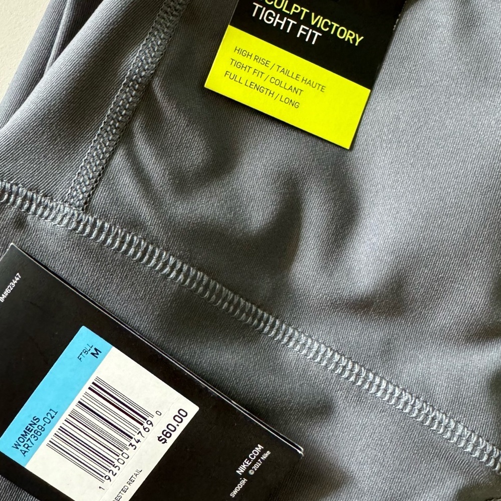 Nike Sculpt Victory NFL Atlanta Falcon Leggings - Picture 4 of 5